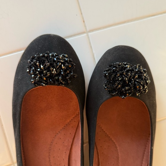 Catherines 12W Wide Black Suede with Cute Beaded Detailing Ballet Flats NWT - Picture 7 of 7